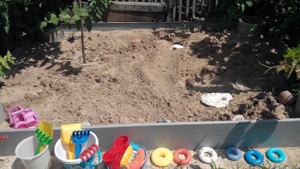 שבלה Elida Guest House מראה חיצוני תמונה